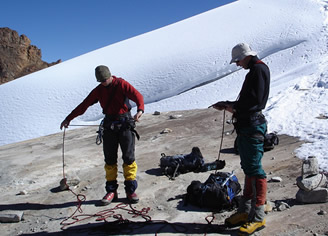 climbing course in the Cordillera Blanca