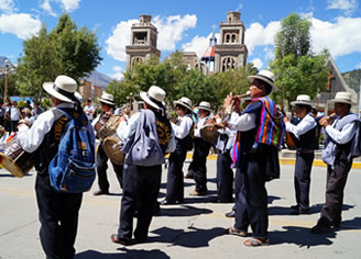 Folk fest in Huaraz city