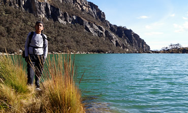 Laguna Uruscocha hike